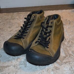 Keen Olive Lace-Up Leather Women's Hiking Boots Size 8 Q10
